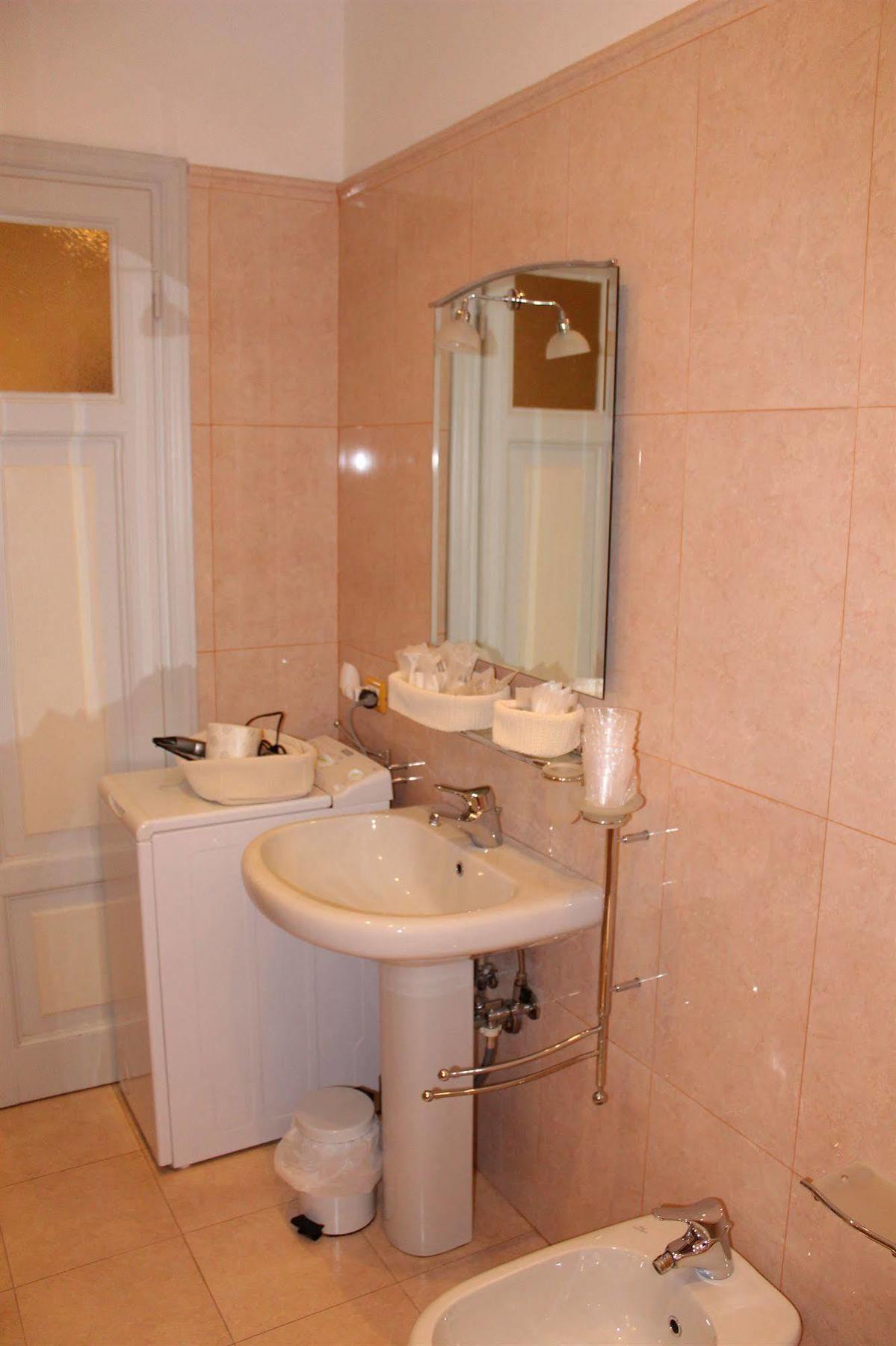 Via Roma Suites Флоренція Екстер'єр фото